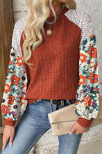 Load image into Gallery viewer, Printed Round Neck Long Sleeve Top