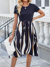 Load image into Gallery viewer, Printed Round Neck Short Sleeve Dress