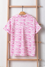 Load image into Gallery viewer, Printed V-Neck Short Sleeve T-Shirt