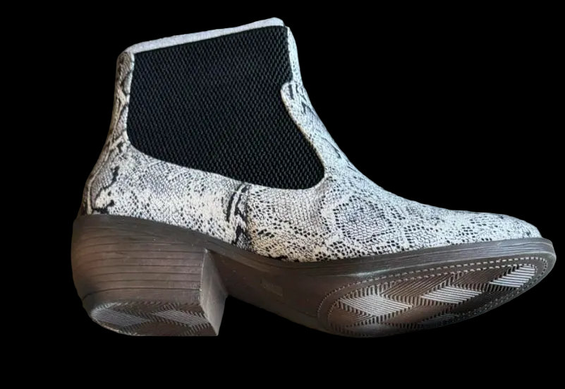 Corky’s Black Snake Booties