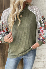 Load image into Gallery viewer, Printed Round Neck Long Sleeve Top