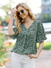 Load image into Gallery viewer, Printed V-Neck Slit Half Sleeve Blouse
