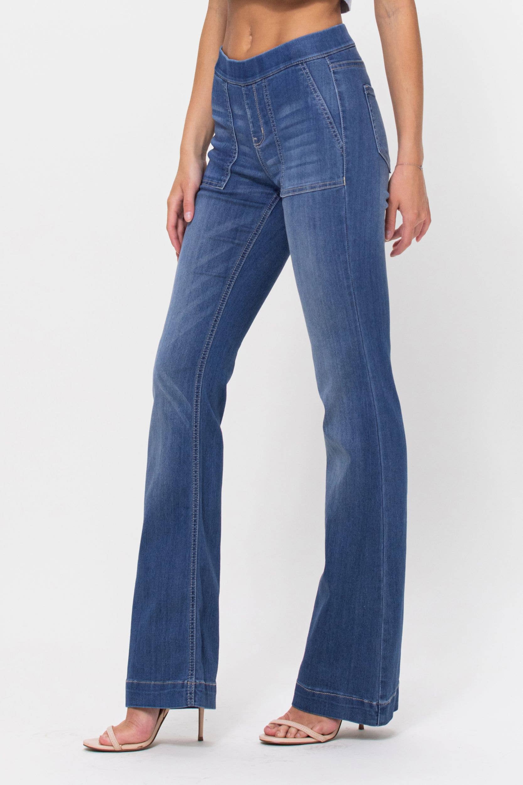 *SALE* Cello Mid Rise Flare Pull On with Pockets