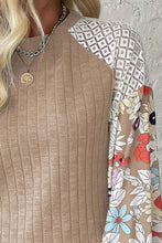 Load image into Gallery viewer, Printed Round Neck Long Sleeve Top