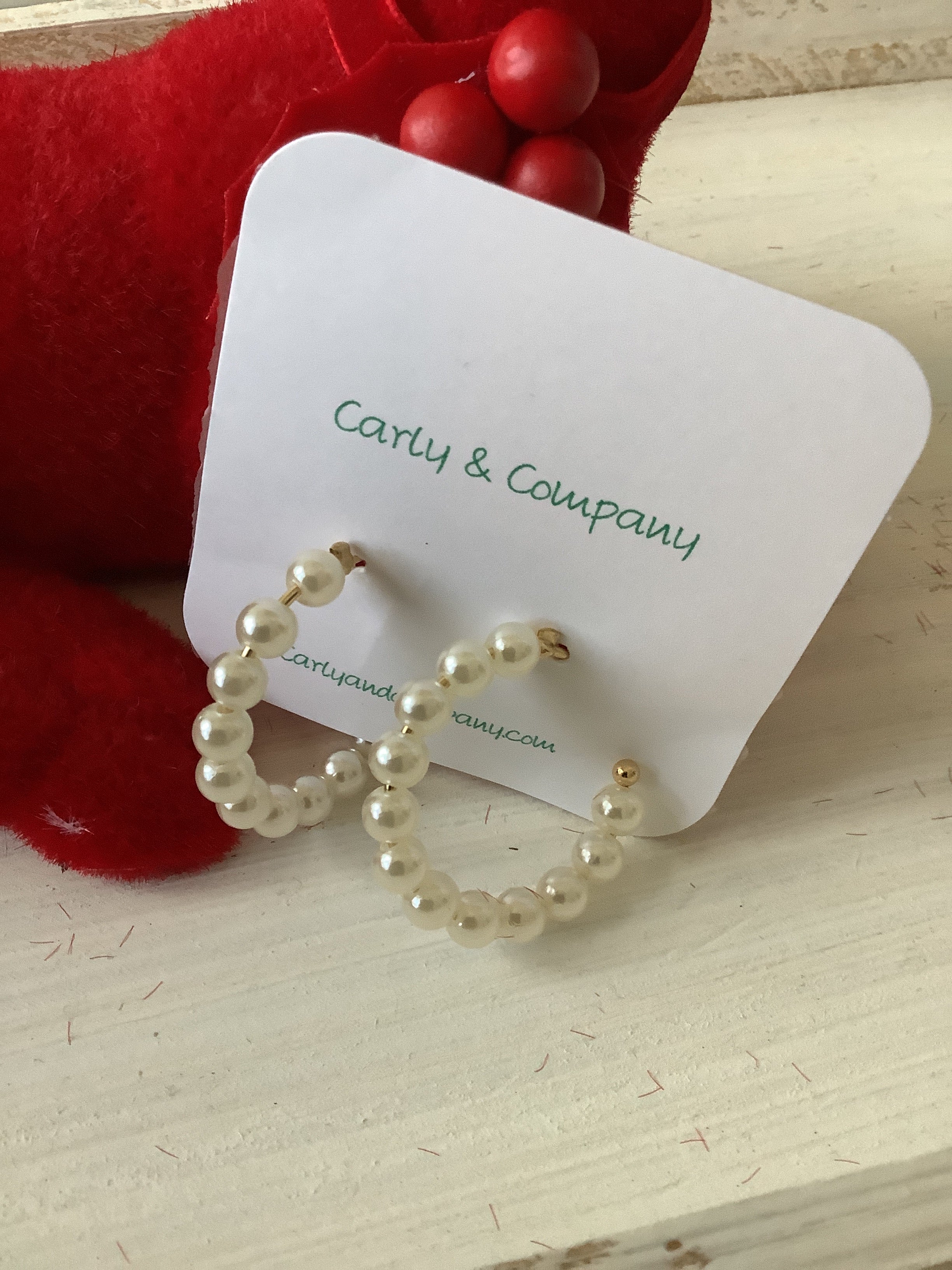 * Sale* Pearl Loop Earrings