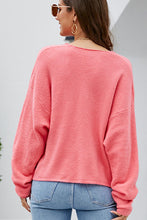 Load image into Gallery viewer, V-Neck Center Seam Sweater