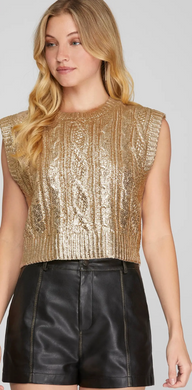 SLEEVELESS CABLE KNIT METALLIC CROPPED SWEATER
