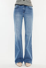 Load image into Gallery viewer, Kancan Ultra High Rise Cat&#39;s Whiskers Jeans