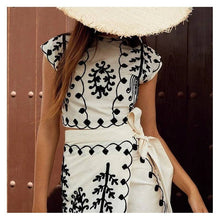 Load image into Gallery viewer, Chic Bloom Two-Piece Ensemble