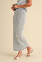 Load image into Gallery viewer, SWEATER SLEEVELESS TOP AND MAXI PENCIL SKIRT SET