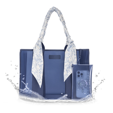Load image into Gallery viewer, Case-Mate Jelly Tote Something Navy Twilly