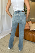 Load image into Gallery viewer, Judy Blue Full Size Medium Rise Bootcut Jeans