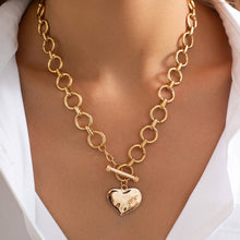 Load image into Gallery viewer, NOTABLE HAMMERED HEART FRONT TOGGLE NECKLACE