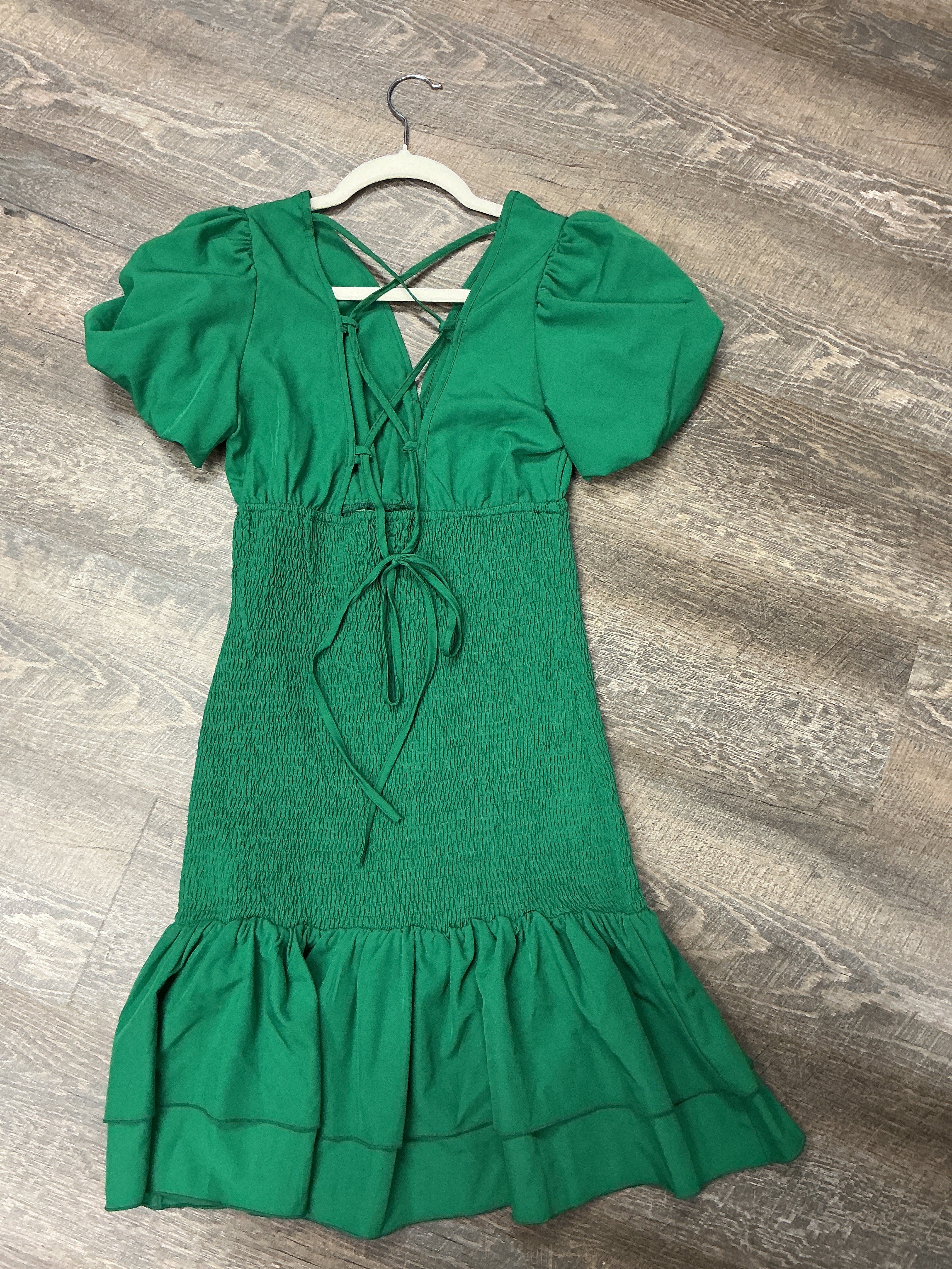 Backless V-Neck Short Sleeve Dress
