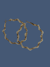 Load image into Gallery viewer, Pearl and Gold Twisted Earrings
