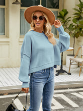 Load image into Gallery viewer, Round Neck Lantern Sleeve Sweater