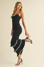Load image into Gallery viewer, CONTRAST RUFFLED BOTTOM HEM SLEEVELESS KNIT MAXI