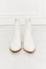 Load image into Gallery viewer, MMShoes Watertower Town Faux Leather Western Ankle Boots in White