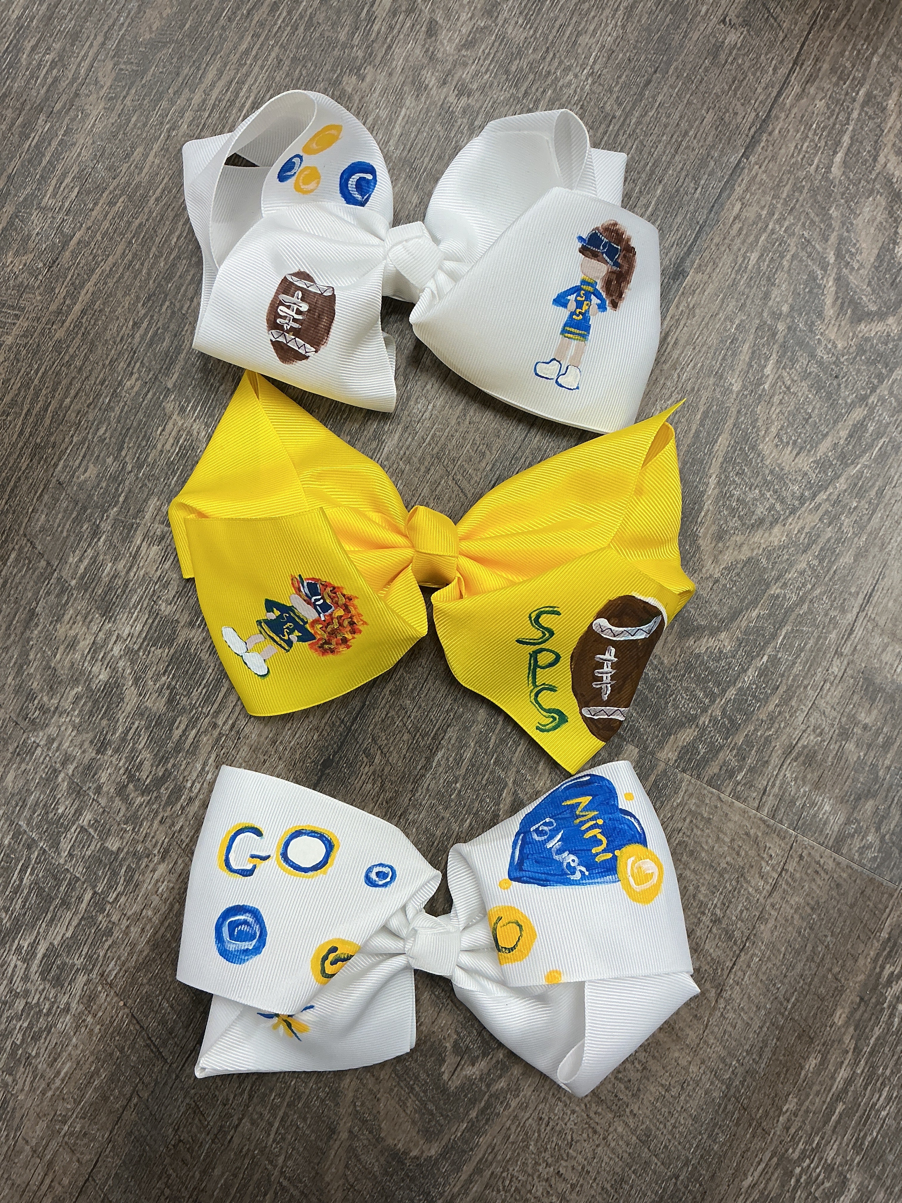 SPS Bow with Alligator Clip - Game Day