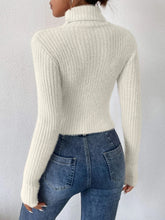 Load image into Gallery viewer, Ribbed Turtleneck Long Sleeve Sweater