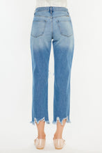 Load image into Gallery viewer, Kancan Distressed Frayed Hem Cropped Jeans