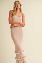 Load image into Gallery viewer, CONTRAST RUFFLED BOTTOM HEM SLEEVELESS KNIT MAXI