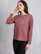 Load image into Gallery viewer, Round Neck Long Sleeve T-shirt