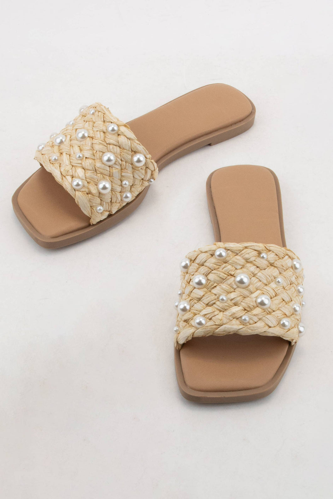 ENGINE PEARL DECOR RAFFIA WOVEN UPPER SLIDE SANDAL: NATURAL RAFFIA / 10