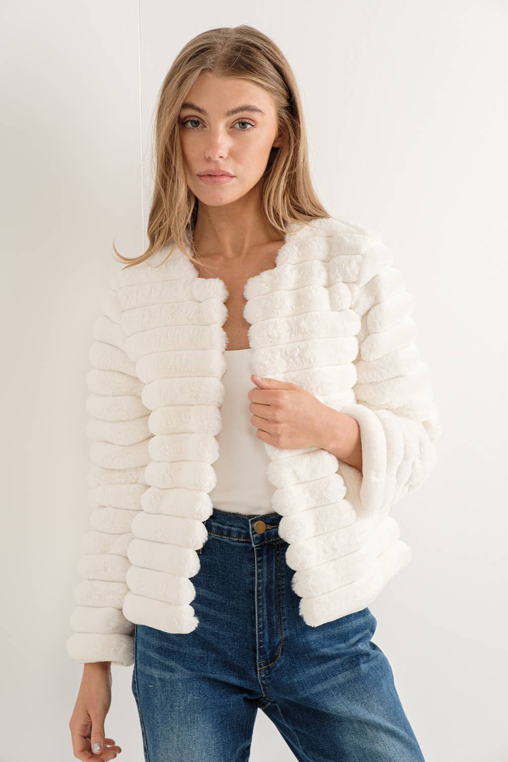STRIPE FAUX FUR COAT (ST#FRJ1645W):