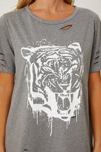 Load image into Gallery viewer, Distressed Tiger Graphic Short Sleeve T-Shirt