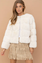 Load image into Gallery viewer, FAUX FUR JACKET