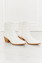 Load image into Gallery viewer, MMShoes Watertower Town Faux Leather Western Ankle Boots in White