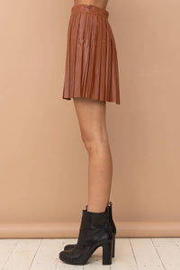 PU PLEATED MINI SKIRT (ST# FRSK1382W): BROWN