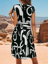 Load image into Gallery viewer, Printed Cap Sleeve Tie Waist Dress