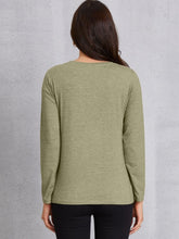 Load image into Gallery viewer, Round Neck Long Sleeve T-shirt