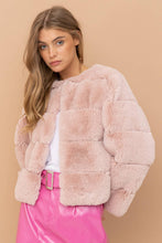 Load image into Gallery viewer, FAUX FUR JACKET
