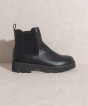 Load image into Gallery viewer, OASIS SOCIETY Gianna   Chunky Sole Chelsea Boot