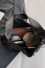 Load image into Gallery viewer, Fringe Detail Handbag