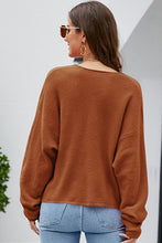 Load image into Gallery viewer, V-Neck Center Seam Sweater