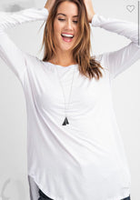 Load image into Gallery viewer, Round neck long sleeve top regular/plus