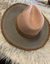 Load image into Gallery viewer, New Raw Edge Stitching Sunscreen big beam straw hat