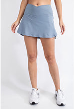 Load image into Gallery viewer, V shaped high-waist skort